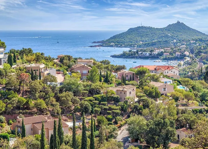 Reves De Rives By Interhome Villa Saint-Raphaël