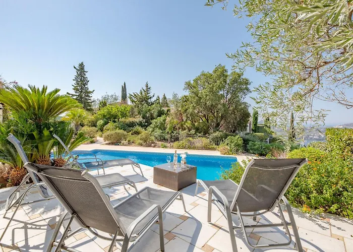 Reves De Rives By Interhome Villa Saint-Raphaël